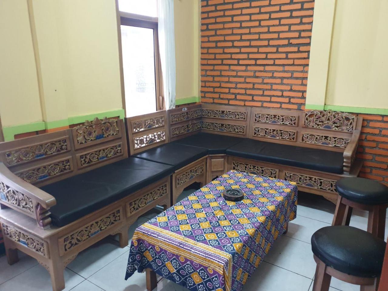 Bromo Holiday Guest House Ngadisari ภายนอก รูปภาพ